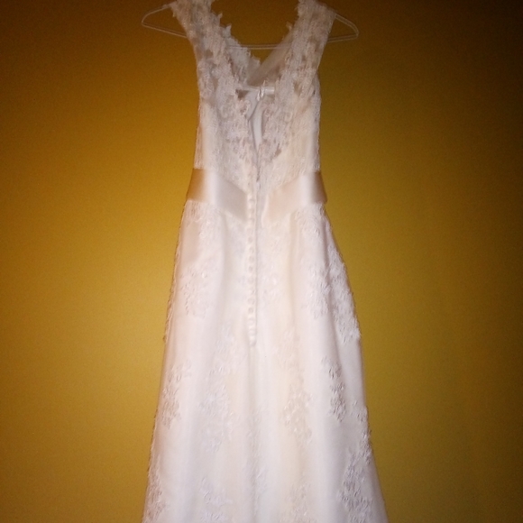 MORI LEE BY MADELINE GARNER IVORY WEDDING DRESS - Picture 4 of 9